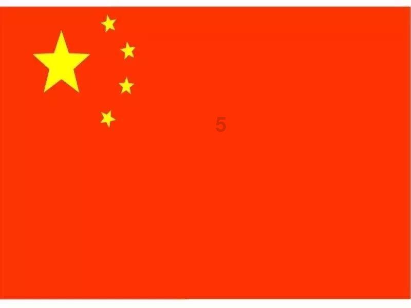 关晓彤《令人心动的offer4》路透，戴粉色贝雷帽的她凸显了什么气质？