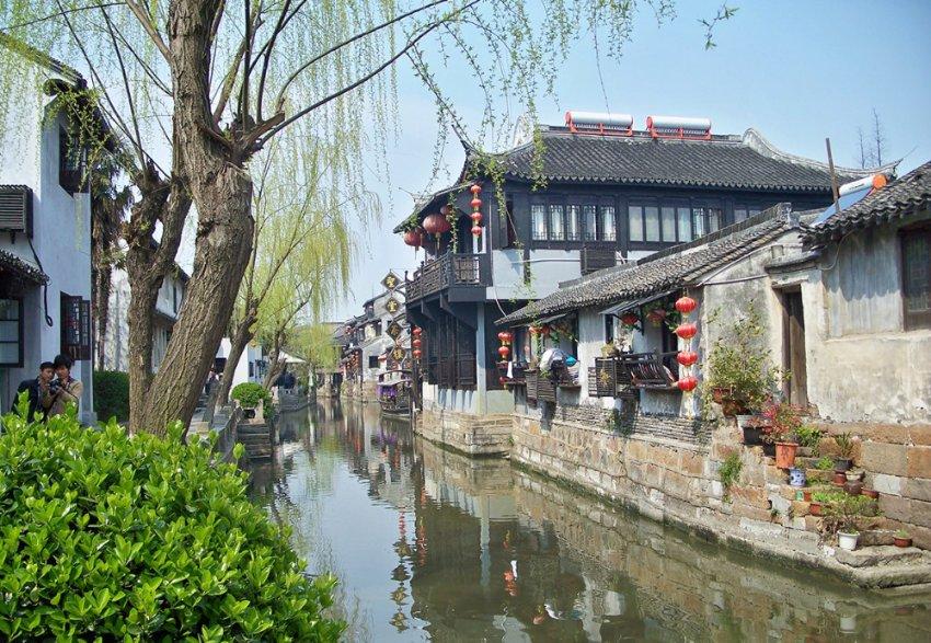 能上牌，上路不罚款！金迪推出新款电动三轮车，适合老年人代步用